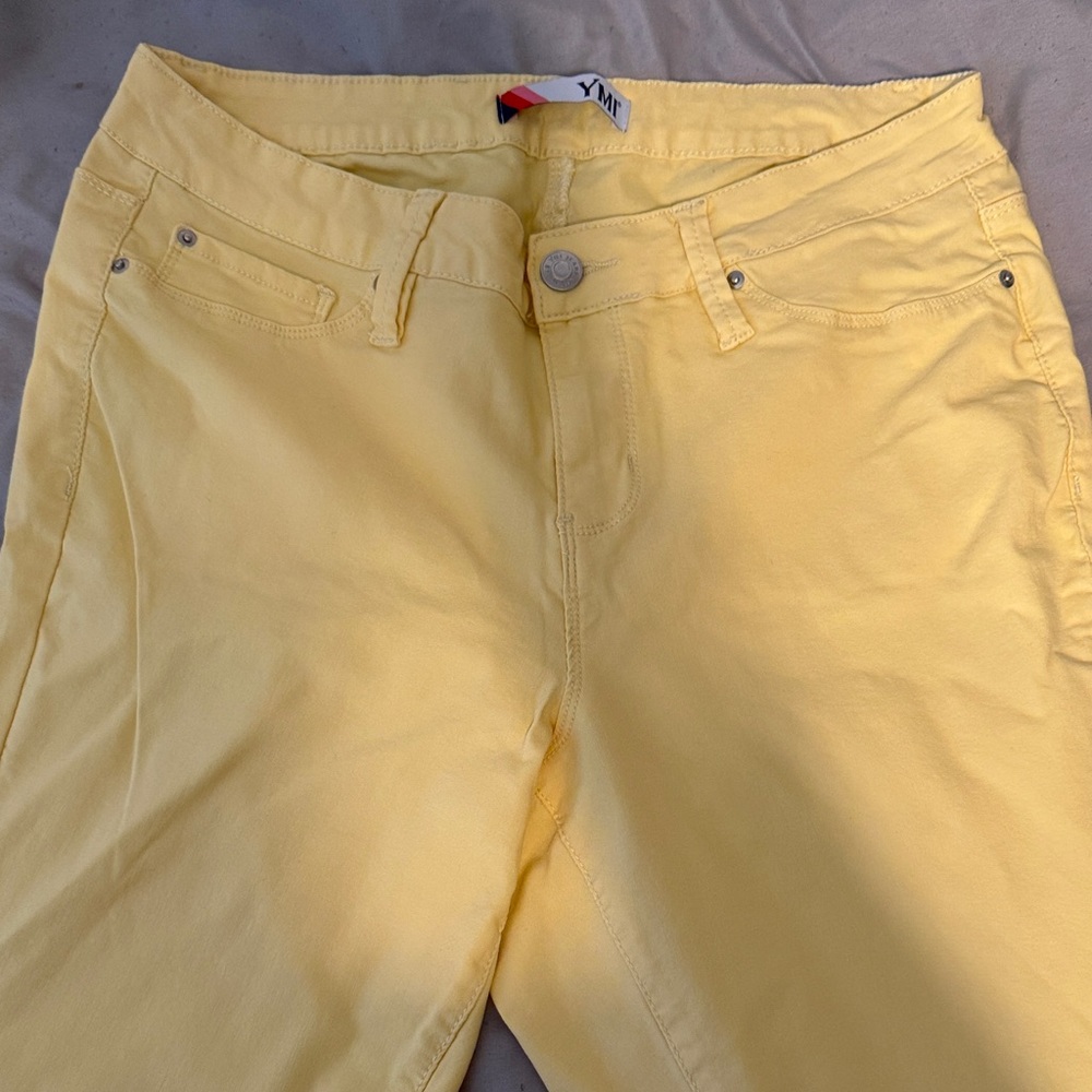 YMI Women's Yellow Skinny Jeans